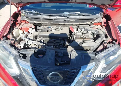 2017 Nissan Rogue S z USA, uszkodzony, nr VIN 5N1AT2MN7HC844152